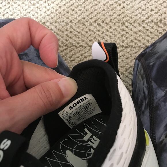 Nearly New Sorel Kinetic Impact II Lace Sneaker - Women's 8.5 - Picture 12 of 12